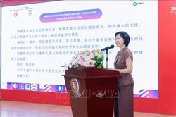 Tư duy nhân văn trong thời đại AI: Giữ con người ở vị trí trung tâm