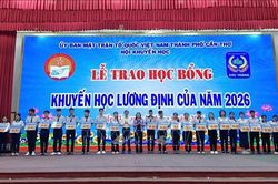 321 học sinh vượt khó được nhận học bổng Lương Định Của