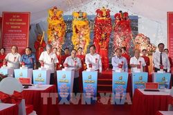 Cà Mau khởi công Dự án kè bờ sông Gành Hào ứng phó sạt lở