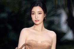 Hoa hậu Đỗ Mỹ Linh hội ngộ người đặc biệt sau 10 năm