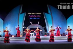 Hải Tiến trong đêm mở màn chuỗi sự kiện âm nhạc “Chill bên biển”