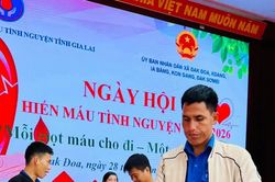 Hơn 350 người dân cụm khu vực Đak Đoa hiến máu tình nguyện