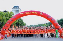 Lạng Sơn: Hơn 3.000 người tham gia chương trình đi bộ “Cùng Việt Nam tiến bước” 2026