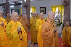 Đức Pháp chủ GHPGVN quang lâm thiền viện Vạn Hạnh tưởng niệm Trưởng lão Hòa thượng Thích Minh Châu