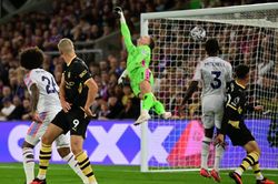Erling Haaland lập cú đúp, Man City thắng đậm Crystal Palace