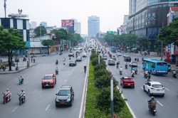 Hình ảnh khác lạ trên các tuyến đường Hà Nội qua camera AI ngày đầu nghỉ lễ 2/9