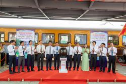 Đoàn tàu du lịch “Phong Nha – Cố đô Huế”: Kết nối hạ tầng xanh, mở rộng không gian kinh tế Di sản miền Trung