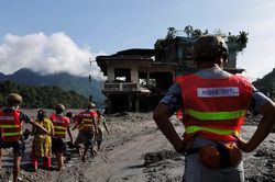Nepal kêu gọi hỗ trợ kỹ thuật chuyên sâu, từ chối lực lượng cứu hộ cơ bản