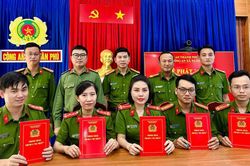 Chủ động làm sạch địa bàn, xây dựng 'vùng xanh' ma túy bên dòng Ly Ly