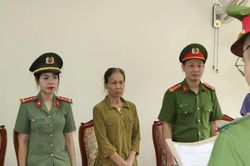 Bị khởi tố vì dùng hàn the để sản xuất bánh cuốn dai, giòn
