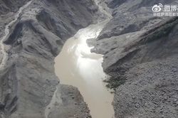 B&aacute;o động đỏ về nguy cơ vỡ 'bom nước' sau thảm họa ở Nepal
