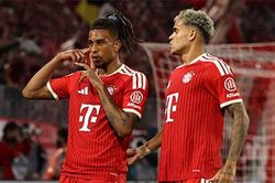 Bayern Munich thắng tưng bừng trong ngày khai màn Bundesliga