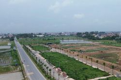 Giá đất nền giảm mạnh