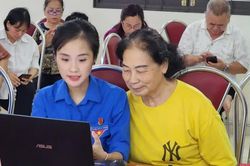 Phường N&ugrave;ng Tr&iacute; Cao đưa chuyển đổi số v&agrave;o đời sống