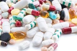 Đề nghị kiểm tra 11 loại thực phẩm chức năng có dấu hiệu vi phạm