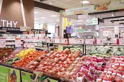Hà Nội: Hoạt động thương mại, dịch vụ, du lịch sôi động