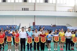 Quang Minh: S&ocirc;i nổi giải b&oacute;ng chuyền hơi ch&agrave;o mừng Quốc kh&aacute;nh 2-9