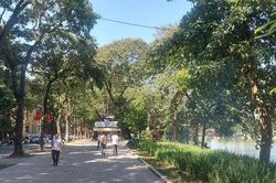 H&agrave; Nội mưa to trong ng&agrave;y 31-8, lũ s&ocirc;ng B&ugrave;i, s&ocirc;ng T&iacute;ch xuống chậm