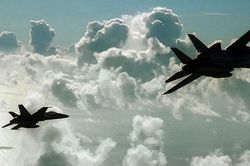 MiG-31 vs F-14: Hai 'thợ săn' máy bay ném bom thời Chiến tranh Lạnh