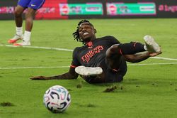 Galatasaray gây sốc với Rafael Leao