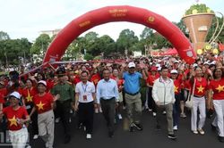 Hàng chục nghìn bước chân xanh giữa Cao nguyên xanh