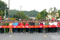 Hơn 34.000 người tham dự sự kiện 'Cùng Việt Nam tiến bước' năm 2026 tại Lào Cai