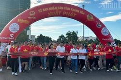 Khánh Hòa: Hơn 3.000 người hưởng ứng chương trình 'Cùng Việt Nam tiến bước'