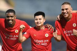 Thắng Công an TP Hồ Chí Minh FC với tỷ số 5-0, Công an Hà Nội FC giành Siêu cúp quốc gia