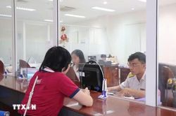 Giảm 30% thuế thu nhập trong hai năm cho cá nhân, doanh nghiệp có doanh thu không quá 10 tỷ đồng
