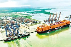 Mở 'đại lộ' vươn ra biển lớn