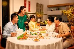 Giữ nếp nhà giữa mùa lá rụng