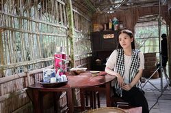'Thần tiên tỷ tỷ V-Pop' Thùy Chi làm điều bất ngờ sau 20 năm