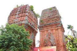 Gia Lai tổ chức chương trình 'Giai điệu tự hào' tại di tích Tháp Đôi