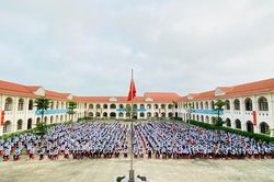 Trường THPT Kim Sơn B chính thức đổi tên thành THPT Trần Đại Quang