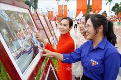Văn hóa bồi đắp lòng yêu nước, khơi dậy khát vọng cống hiến