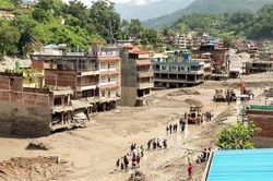 Video TikTok hé lộ dấu vết của hai phụ nữ mất tích giữa thảm họa lũ Nepal