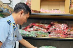 Siết hàng giả, hàng nhái vào cao điểm tiêu dùng cuối năm