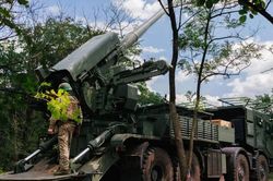 Tân Bộ trưởng Quốc phòng Ukraine hé lộ kế hoạch lấp 'lỗ hổng' 27 tỷ USD