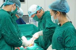 Bụng to bất thường, người phụ nữ 42 tuổi đi khám mới biết thứ nặng 1,5kg ẩn trong bụng