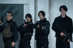 Dàn sao A Shop for Killers 2 hé lộ những khoảnh khắc thân thiết