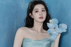 Vương Sở Nhiên gây sốt với visual kiêu kỳ trong bộ ảnh mới
