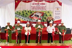 Giám đốc Công an tỉnh An Giang dự lễ khởi công trụ sở Công an phường Vĩnh Tế
