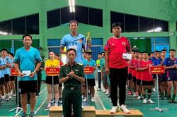 Bộ Chỉ huy Quân sự tỉnh Gia Lai tổ chức giải bóng chuyền nam và cầu lông