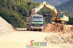 Mở đường phát triển ở xã biên giới Mường Lèo