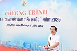 Phú Thọ: Hàng nghìn người dân phường Vĩnh Phúc sải bước vì một Việt Nam xanh