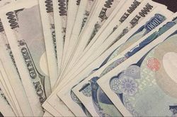 Nhật Bản can thiệp thị trường để nâng giá đồng yen
