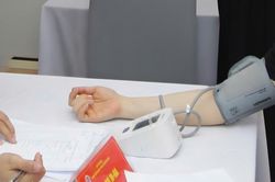 Thanh niên 20 tuổi tăng huyết áp, phát hiện khối u tuyến thượng thận