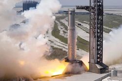 Công nghệ 30/8: SpaceX thử nghiệm động cơ Super Heavy cho chuyến bay Starship 14