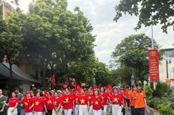 Phường Thanh Xuân hưởng ứng chương trình 'Cùng Việt Nam tiến bước'