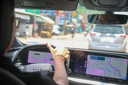 Những lỗi dễ 'dính' khi cầm lái ôtô chơi Lễ